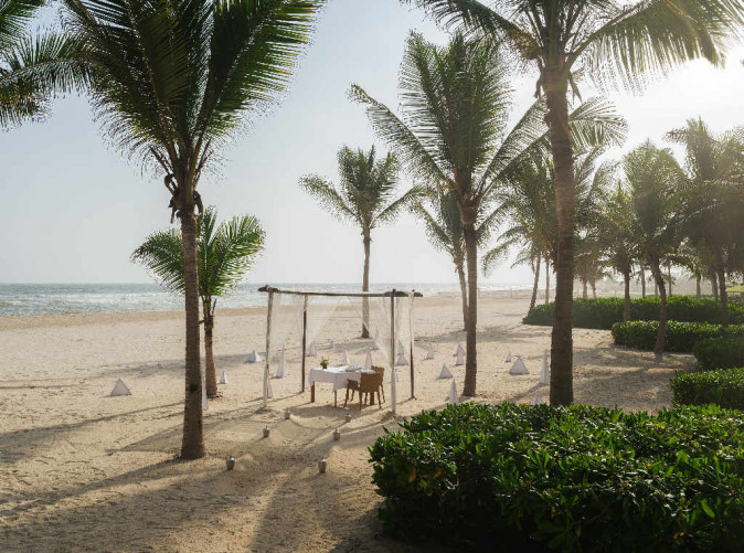 0033_Al_Baleed_Resort_Salalah_By_Anantara_Restaurant__Schoene Aussichten Touristik